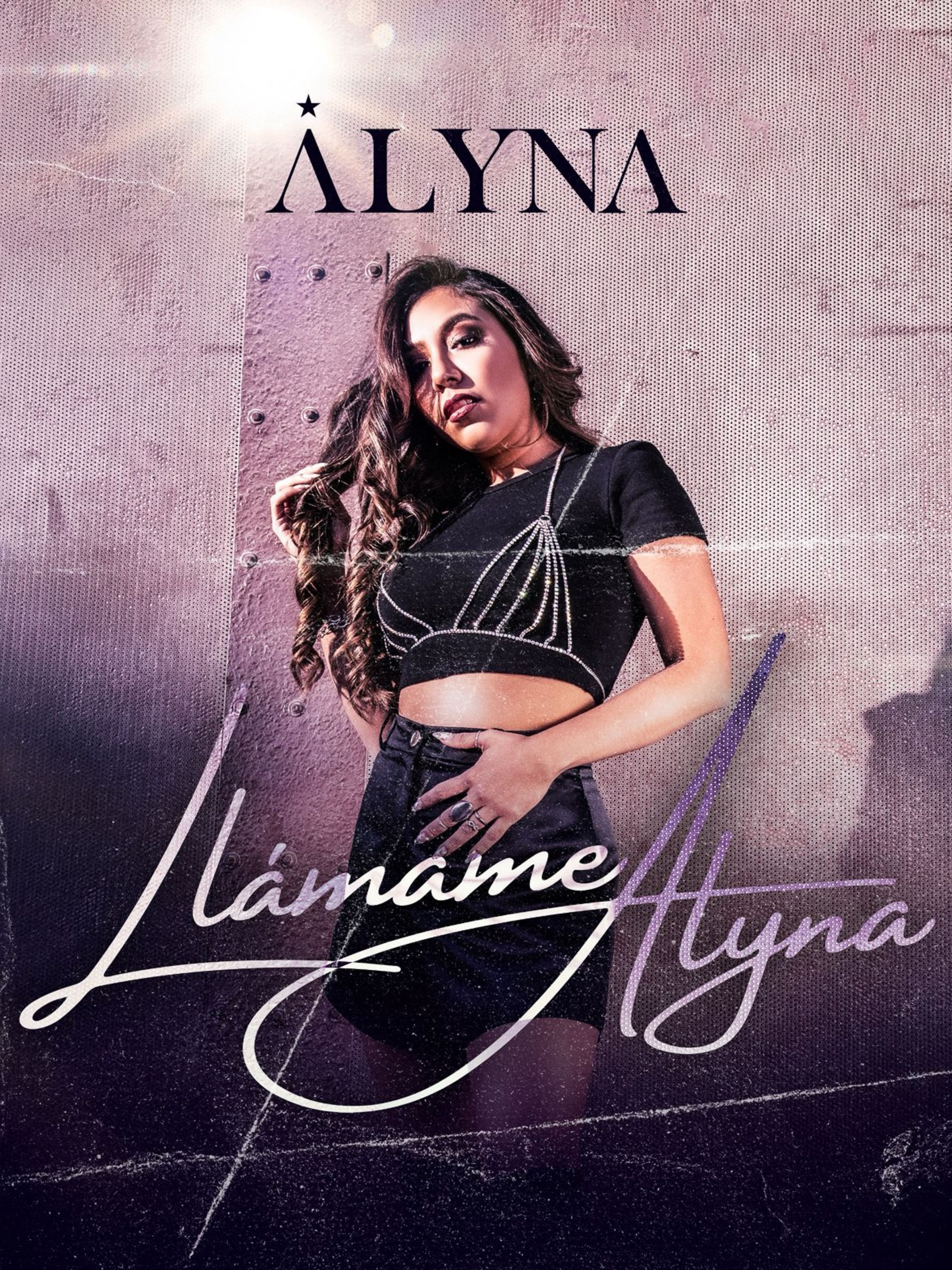 Imagen promocional del lanzamiento Llámame de Alyna